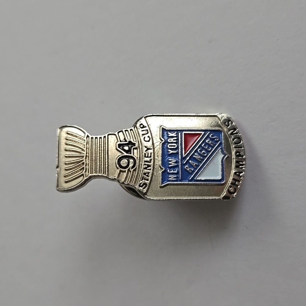 New York Rangers 1994 Hockey NHL Stanley Cup Champions Pinback Lapel Pin